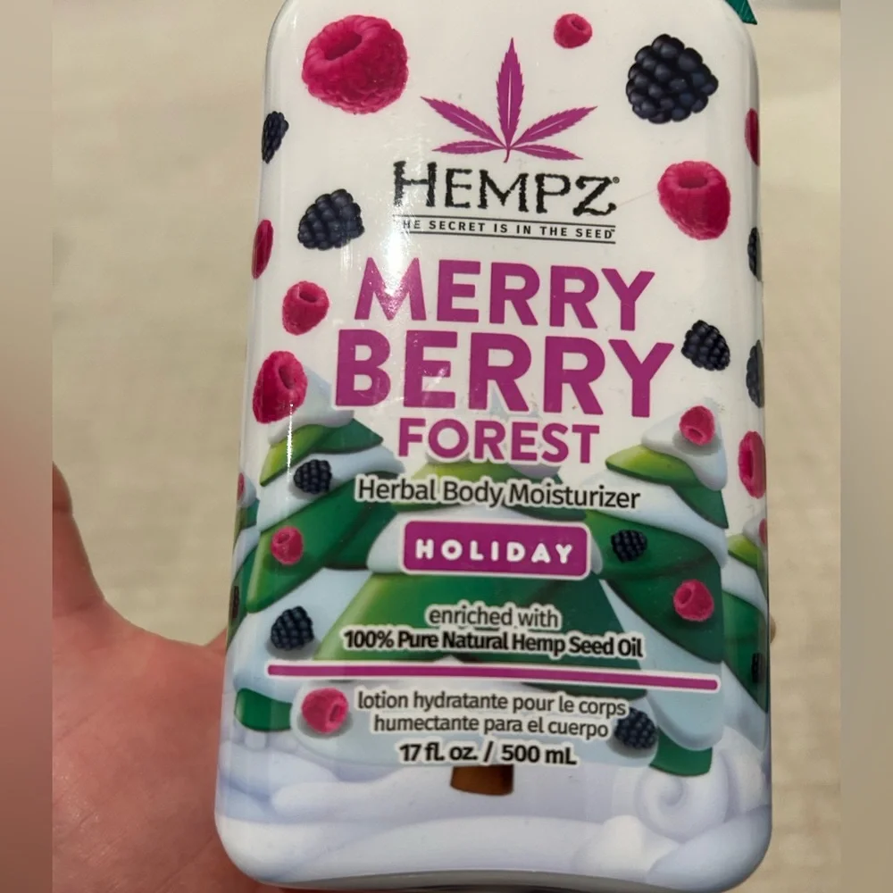 Hempz Merry Berry Forest Herbal Body Moisturizer Limited Edition Sealed New!